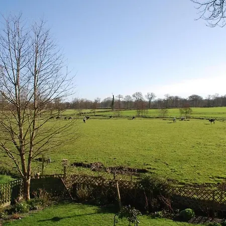 In Sainte-marguerite Sainte-Marguerite-d'Elle